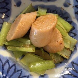 魚肉ソーセージと小松菜の炒め物